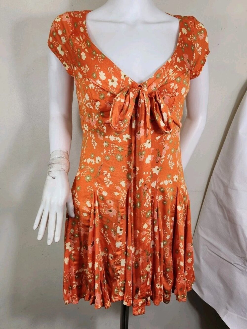 Free People It takes two Wrap open back mini skater tie front Dress Small Orange